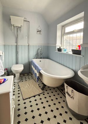 Photo 17- click for photo gallery